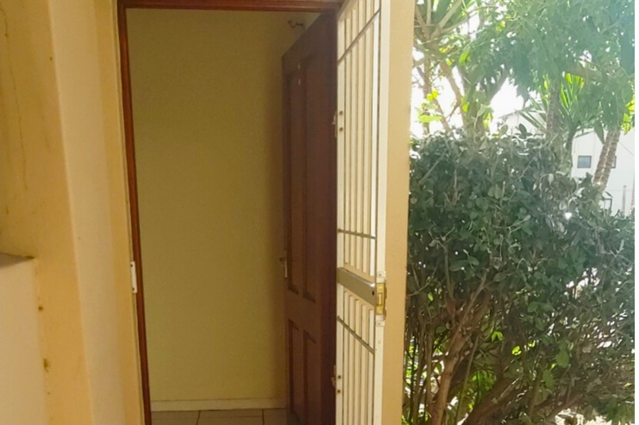 1 Bedroom Property for Sale in Parklands Western Cape